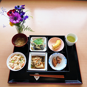 ご昼食