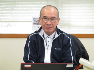 施設長近影