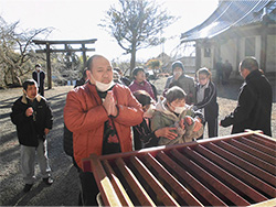 村山浅間神社に行って願い事をしてきました