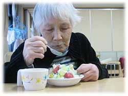 入所者の皆さんもとっても美味しいよと喜んでいました