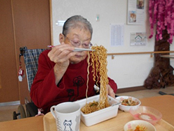 こちらはソース焼きそば