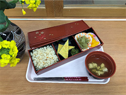 松花堂弁当