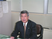 施設長近影