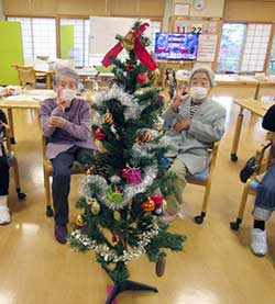 ツリーを見ると一気に冬が来たと感じますね